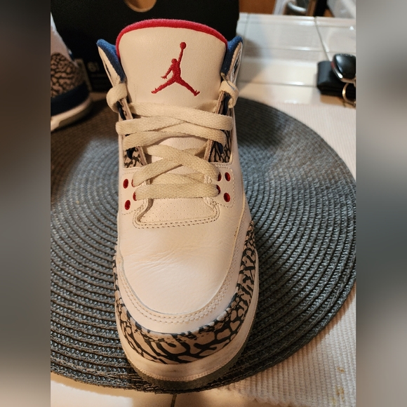 Air Jordan 3 Retro OG BG size 6 1/2 Youth - Picture 7 of 9